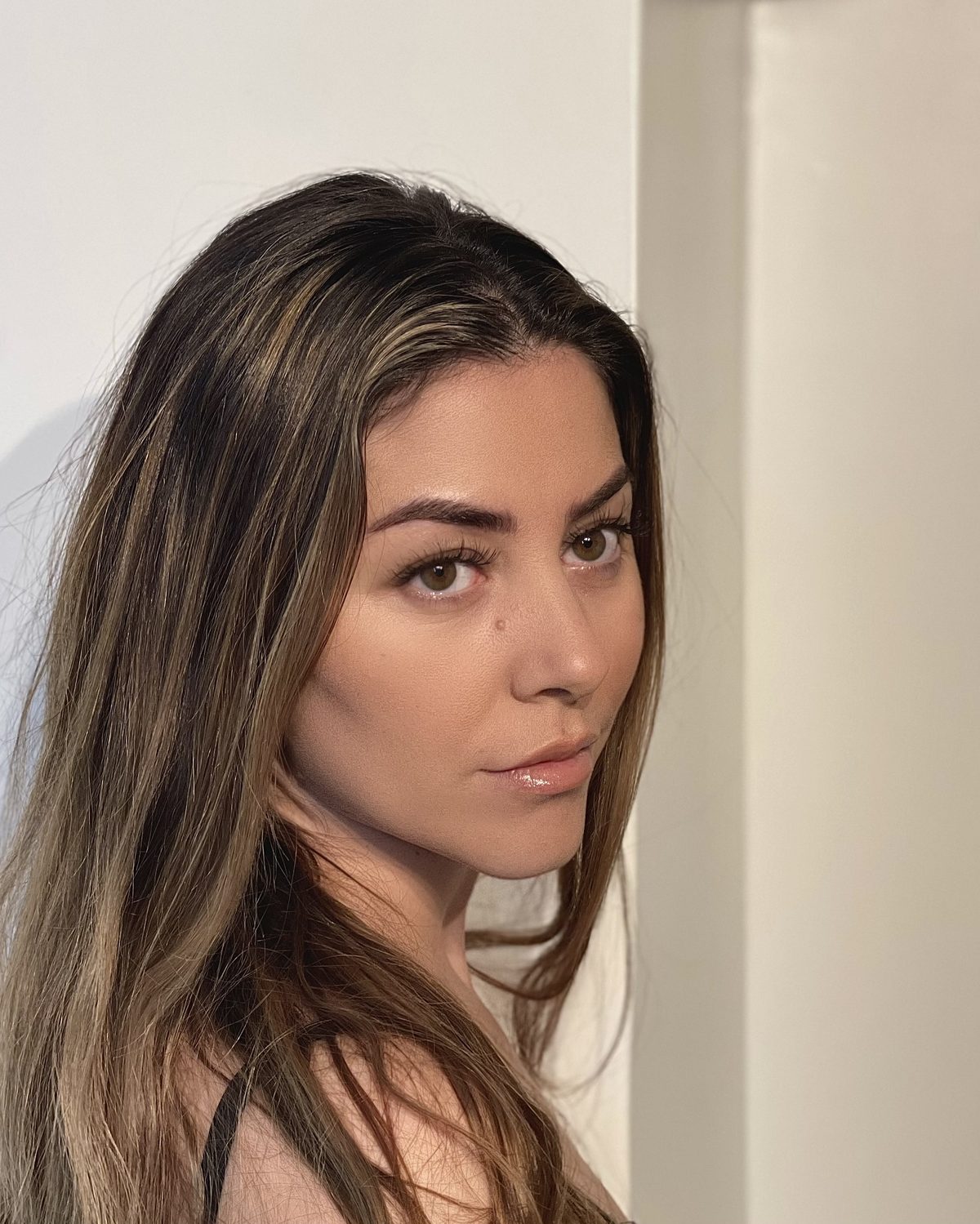 Microblading läkning och ögonbryn transformation på Bare Beauty Skellefteå salon — Efter